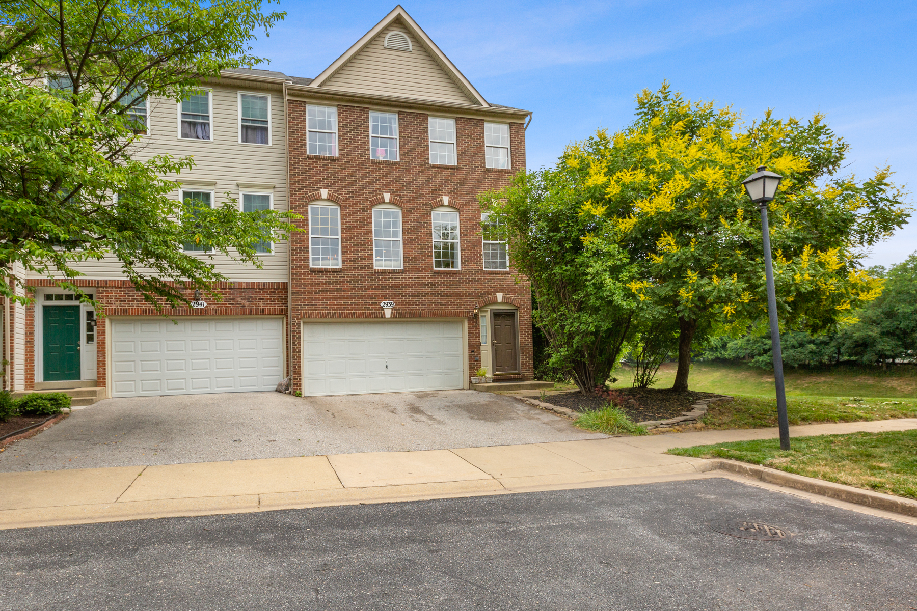 Exterior of 2939 Saint Helen Circle